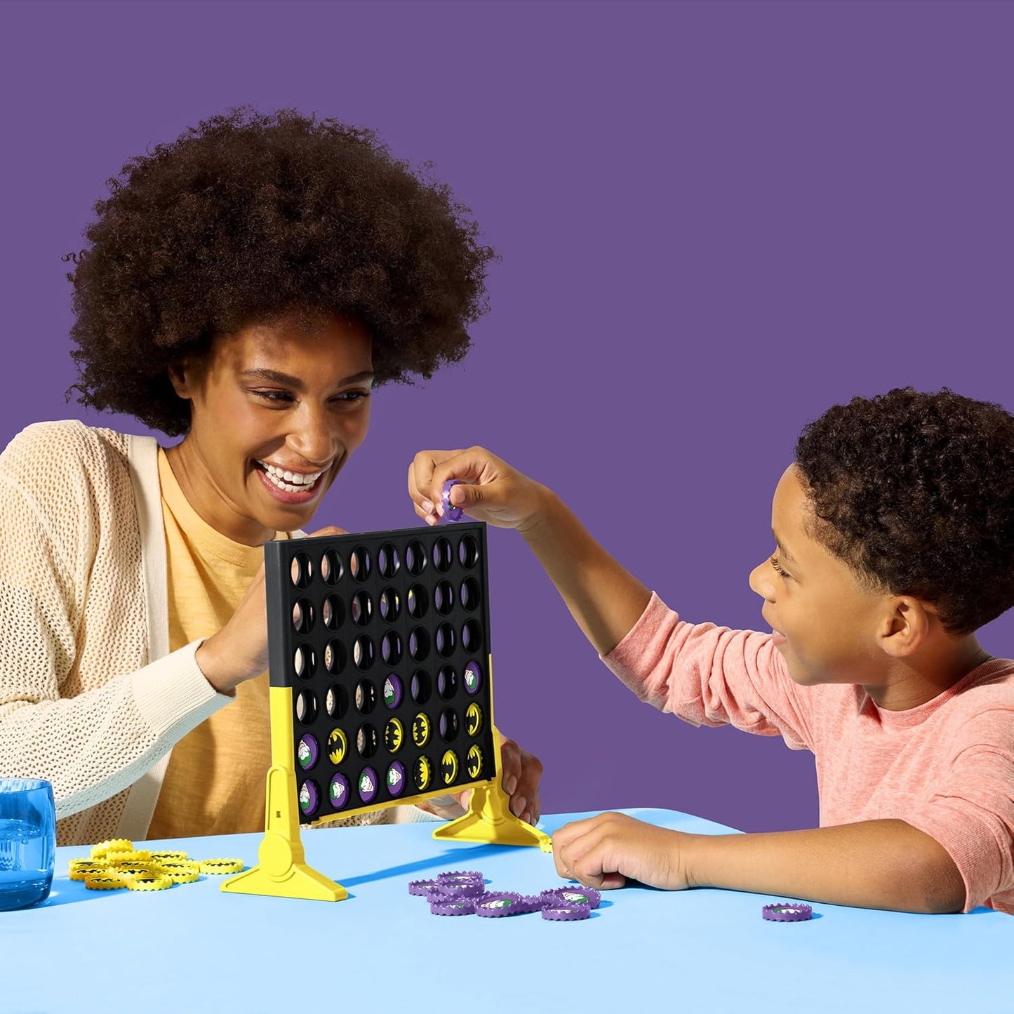 Connect 4 Batman Game | Batman-Themed 4 in a Row Game | Ages 6 and Up| For 2 Players | Strategy Board Games for Kids and Families (Amazon Exclusive)